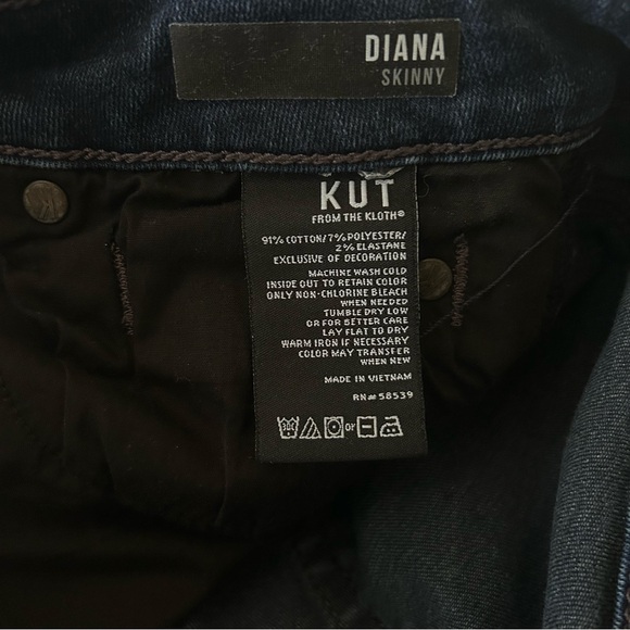 Kut from the Kloth Diana Skinny Jeans - Picture 5 of 5